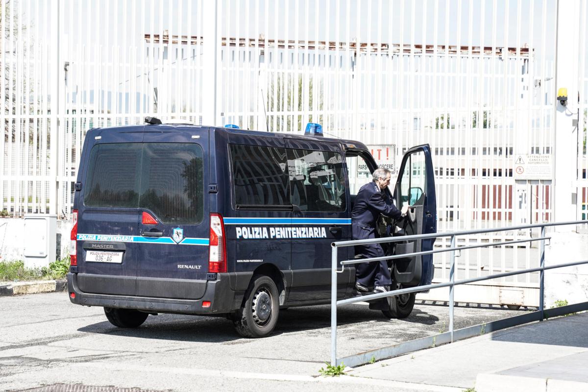 Dramma sventato nel carcere di Terni: l’intervento provvidenziale degli agenti salva un detenuto