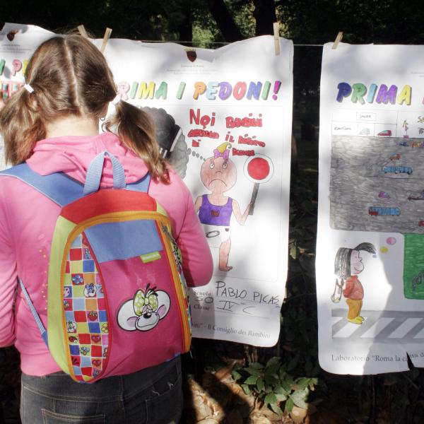 Molestie a scuola, sorvegliante rischia quattro anni di galera: lo ha chiesto la Procura di Perugia. Cosa è accaduto