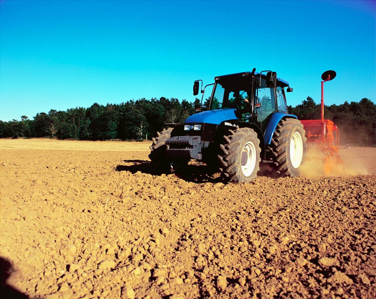 Lavoratori agricoli di Perugia e Terni, firmato l’accordo per gli aumenti