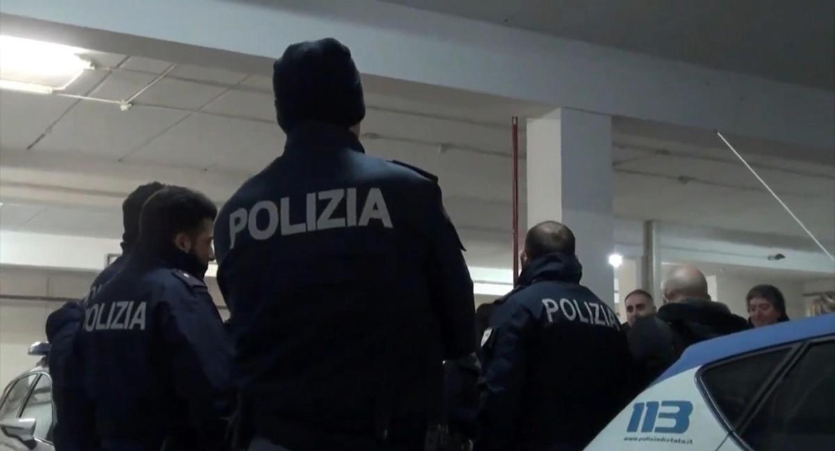 Ruba ai dipendenti dell’ospedale mentre era in attesa di una visita. Arrestato 29enne