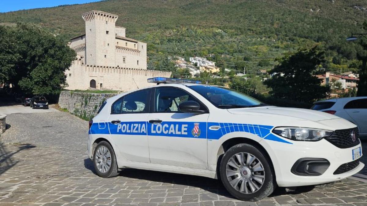 Bastia Umbra, arrestato 23enne: avrebbe aggredito la madre e la sorella maggiore