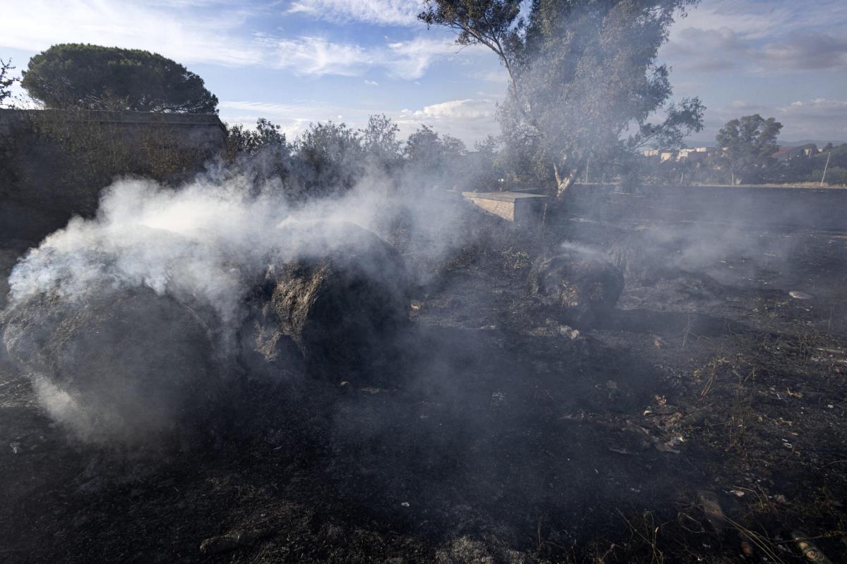 Incendio a Poreta spento: iniziate le operazioni di bonifica