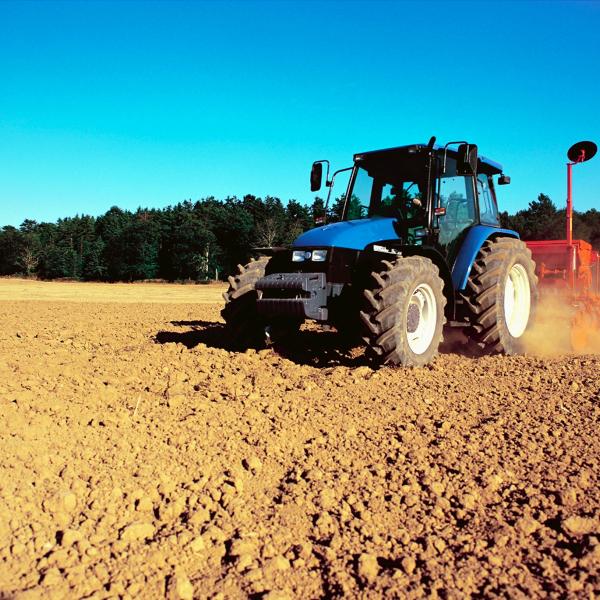 Lavoratori agricoli di Perugia e Terni, firmato l’accordo per gli aumenti